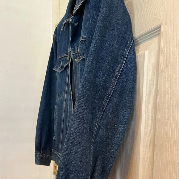 GUESS authentic vintage jean jacket - Picture 4 of 13